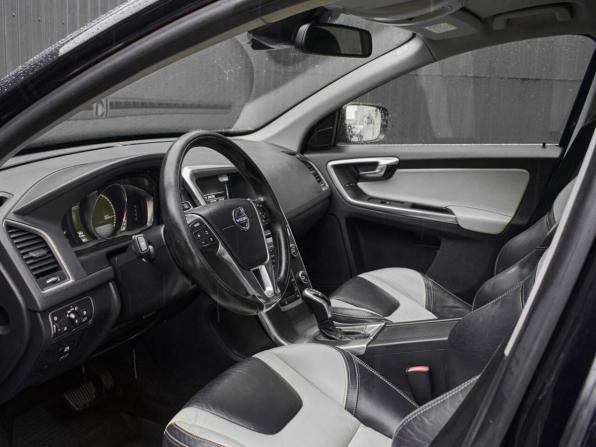 Volvo XC60 I Рестайлинг с пробегом 2014 года, цена 2 200 000 рублей, 181000 км, внедорожник, Автокод Объявления