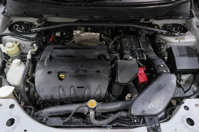 Mitsubishi Outlander II Рестайлинг с пробегом 2011 года, цена 1 449 000 рублей, 242000 км, внедорожник, Автокод Объявления