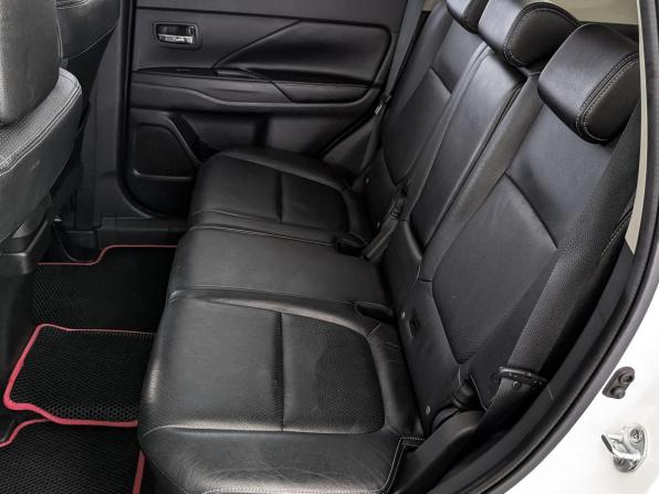 Mitsubishi Outlander III с пробегом 2012 года, цена 1 395 000 рублей, 133827 км, внедорожник, Автокод Объявления