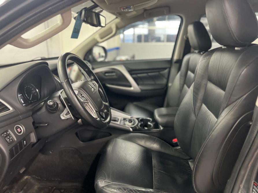 Mitsubishi Pajero Sport III Санкт-Петербург  - изображение 12