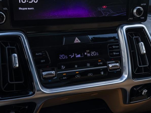 Kia Sorento IV с пробегом 2020 года, цена 3 598 000 рублей, 99029 км, внедорожник, Автокод Объявления