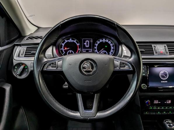 Skoda Rapid I Рестайлинг с пробегом 2019 года, цена 1 325 000 рублей, 133079 км, лифтбек, Автокод Объявления