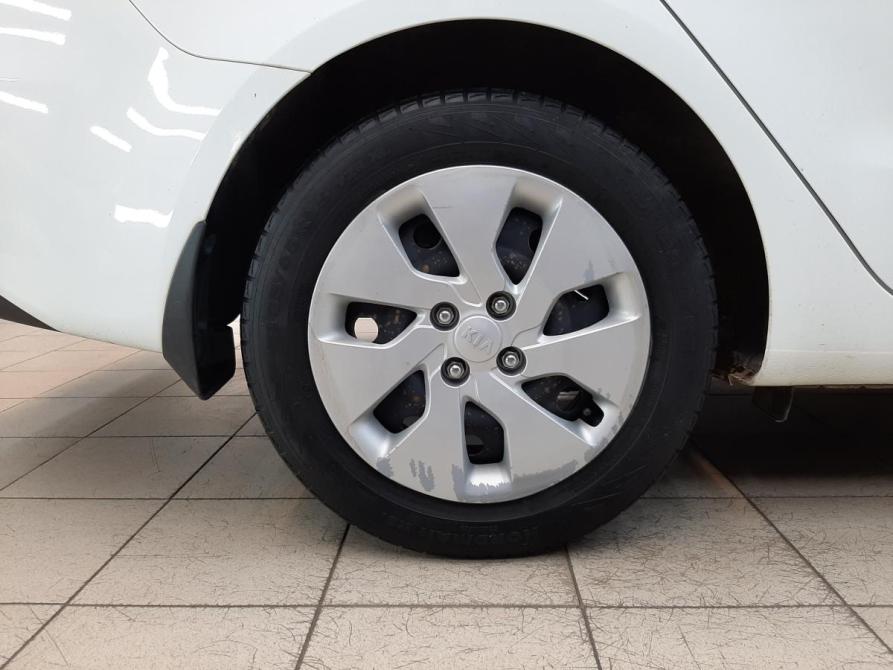 Kia Rio III Рестайлинг Москва  - изображение 14