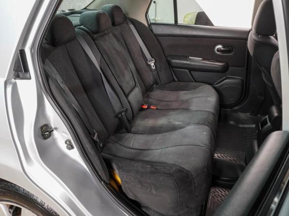 Nissan Tiida I Рестайлинг с пробегом 2010 года, цена 499 000 рублей, 317127 км, седан, Автокод Объявления