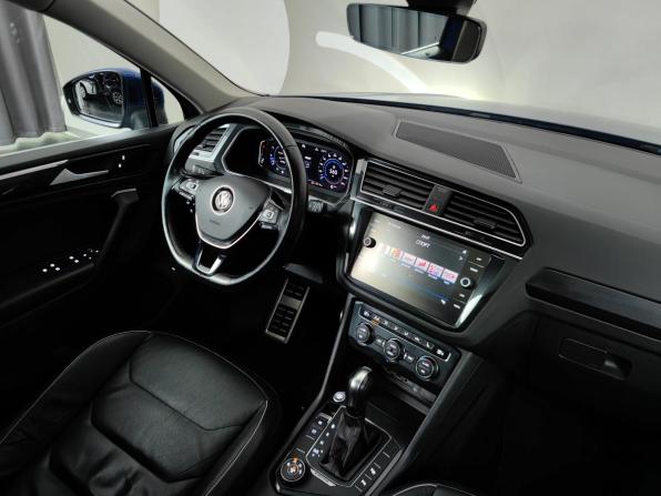 Volkswagen Tiguan II с пробегом 2020 года, цена 2 675 000 рублей, 100142 км, внедорожник, Автокод Объявления