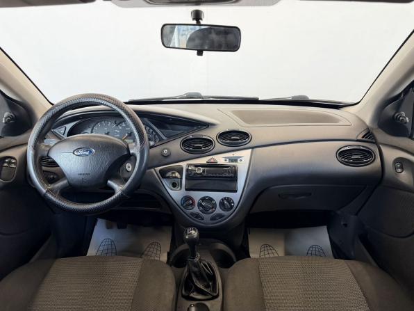 Ford Focus I Рестайлинг с пробегом 2005 года, цена 199 000 рублей, 287886 км, седан, Автокод Объявления