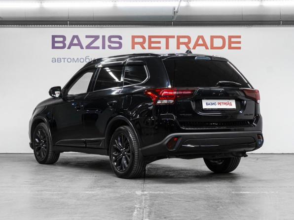 Mitsubishi Outlander III Рестайлинг 2 с пробегом 2015 года, цена 1 850 000 рублей, 217169 км, внедорожник, Автокод Объявления