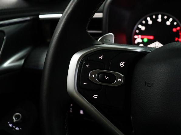 Haval Jolion I Рестайлинг с пробегом 2024 года, цена 2 220 000 рублей, 14200 км, внедорожник, Автокод Объявления