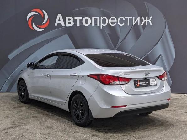 Hyundai Elantra V (MD) Рестайлинг с пробегом 2015 года, цена 1 045 000 рублей, 174315 км, седан, Автокод Объявления