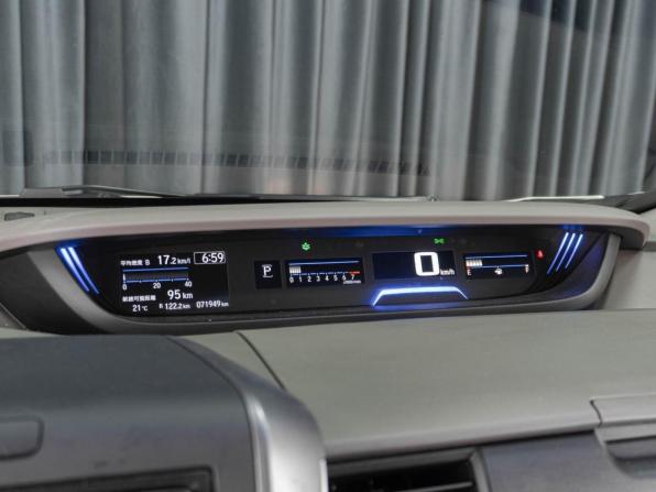 Honda Freed II Рестайлинг с пробегом 2020 года, цена 1 819 000 рублей, 71949 км, компактвэн, Автокод Объявления