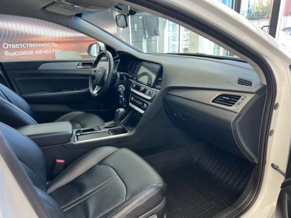 Hyundai Sonata VII (LF) Рестайлинг с пробегом 2019 года, цена 1 999 000 рублей, 63370 км, седан, Автокод Объявления