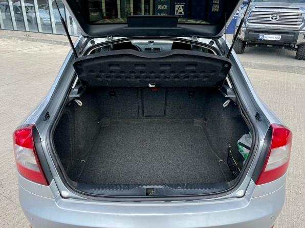 Skoda Octavia II (A5) Рестайлинг с пробегом 2012 года, цена 620 000 рублей, 205360 км, лифтбек, Автокод Объявления