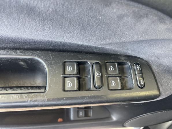 Volkswagen Passat B5 Рестайлинг с пробегом 2002 года, цена 259 000 рублей, 295733 км, седан, Автокод Объявления