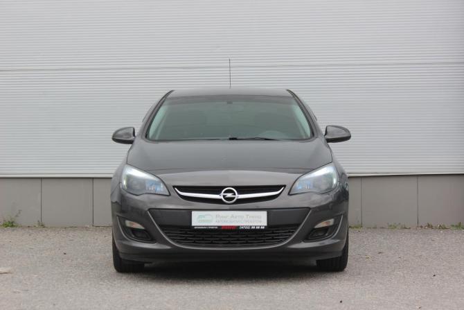 Opel Astra J Рестайлинг с пробегом 2014 года, цена 817 000 рублей, 195352 км, седан, Автокод Объявления