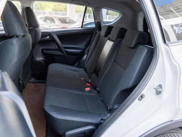 Toyota RAV4 IV (XA40) с пробегом 2015 года, цена 1 790 000 рублей, 207048 км, внедорожник, Автокод Объявления