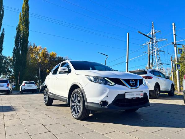 Nissan Qashqai II с пробегом 2018 года, цена 1 714 000 рублей, 150095 км, внедорожник, Автокод Объявления