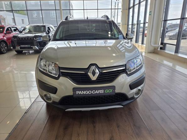 Renault Sandero II с пробегом 2017 года, цена 919 000 рублей, 131000 км, хэтчбек, Автокод Объявления