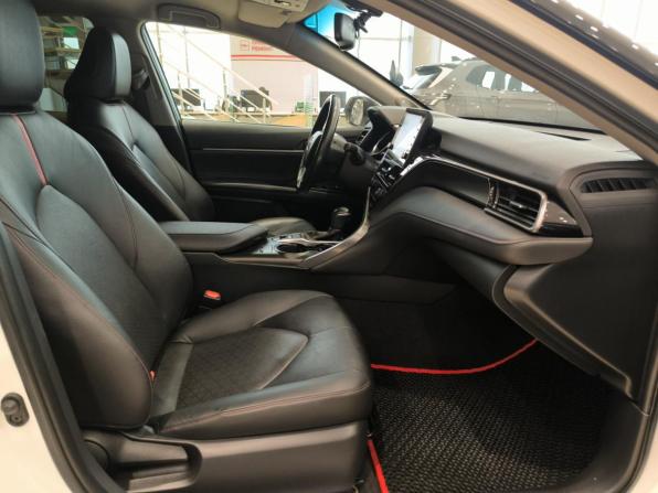 Toyota Camry VIII (XV70) Рестайлинг с пробегом 2021 года, цена 3 299 000 рублей, 55940 км, седан, Автокод Объявления