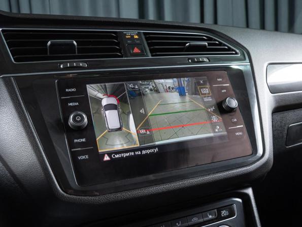 Volkswagen Tiguan II с пробегом 2018 года, цена 2 800 000 рублей, 161404 км, внедорожник, Автокод Объявления