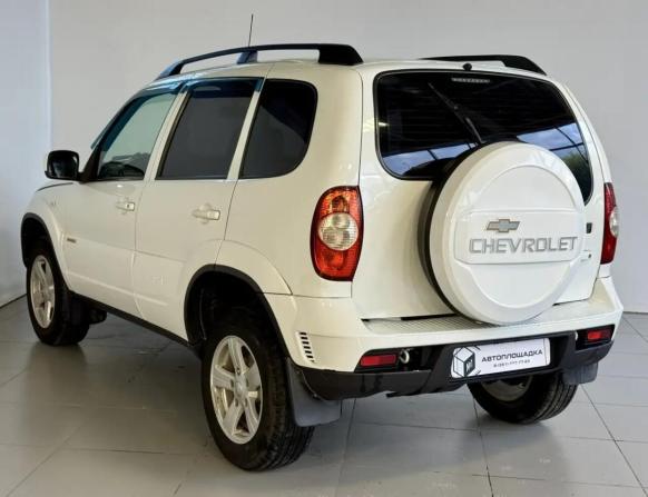 Chevrolet Niva I Рестайлинг с пробегом 2016 года, цена 620 000 рублей, 116795 км, внедорожник, Автокод Объявления