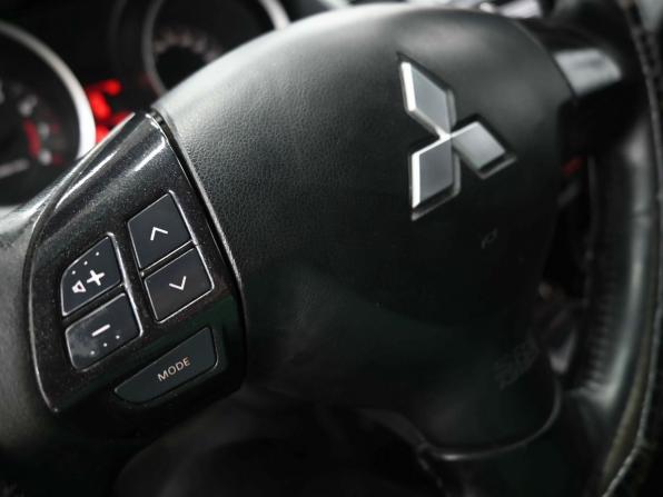 Mitsubishi Lancer X с пробегом 2010 года, цена 669 900 рублей, 373545 км, седан, Автокод Объявления