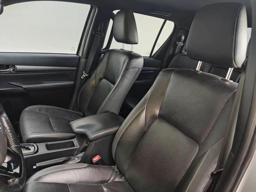 Toyota Hilux VIII Рестайлинг 2 Барнаул  - изображение 17