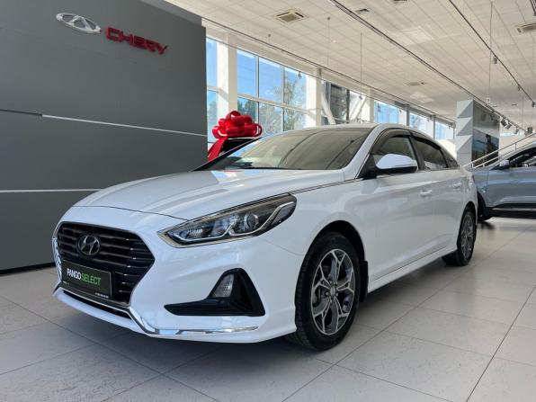 Hyundai Sonata VII (LF) Рестайлинг с пробегом 2019 года, цена 1 999 000 рублей, 63370 км, седан, Автокод Объявления