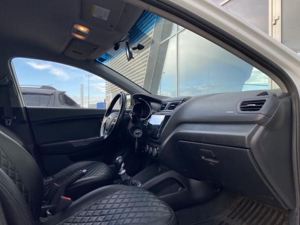 Kia Rio III Рестайлинг с пробегом 2015 года, цена 1 080 000 рублей, 117334 км, седан, Автокод Объявления