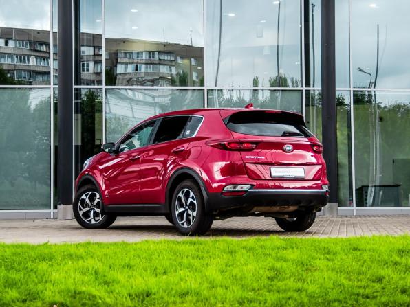 Kia Sportage IV Рестайлинг с пробегом 2020 года, цена 2 640 000 рублей, 73413 км, внедорожник, Автокод Объявления