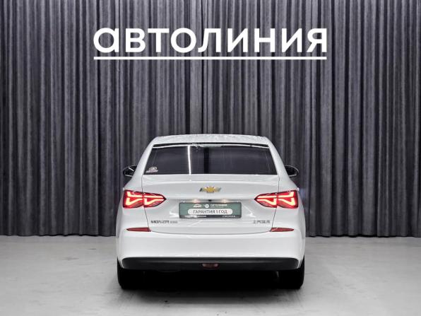 Chevrolet Monza II с пробегом 2022 года, цена 1 399 000 рублей, 37000 км, седан, Автокод Объявления
