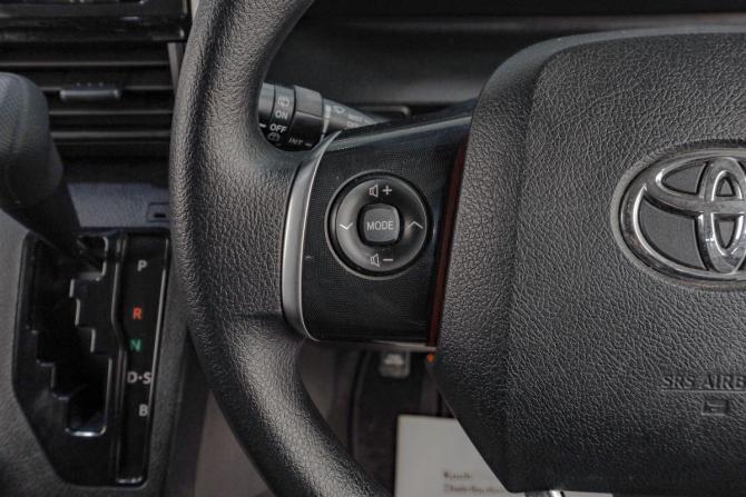 Toyota Sienta II Рестайлинг с пробегом 2019 года, цена 1 569 000 рублей, 83000 км, компактвэн, Автокод Объявления