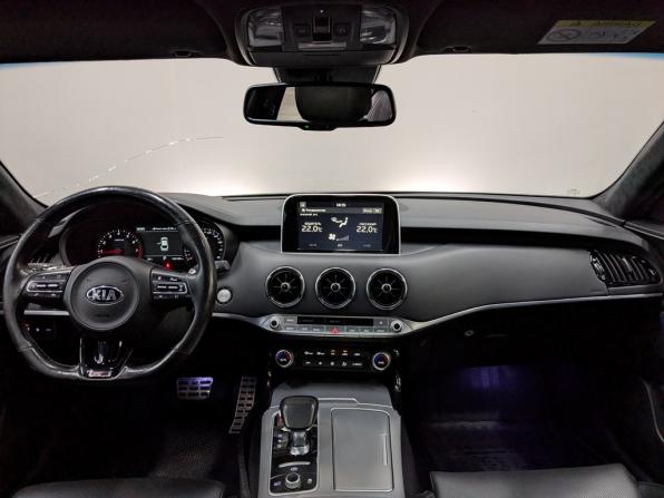 Kia Stinger I с пробегом 2018 года, цена 2 600 000 рублей, 140159 км, лифтбек, Автокод Объявления
