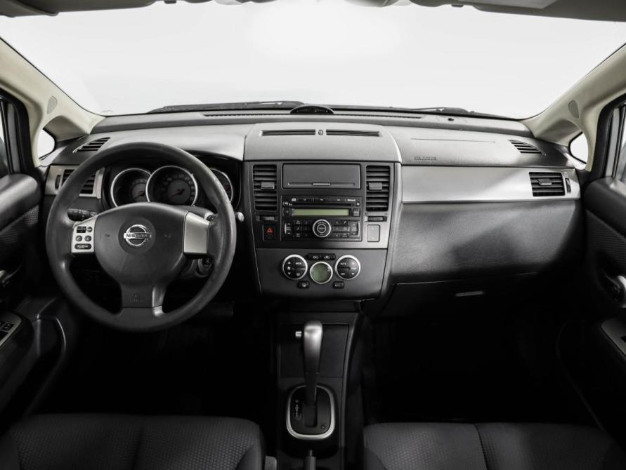 Nissan Tiida I Санкт-Петербург  - изображение 10