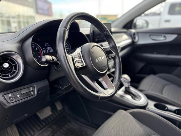 Kia Cerato IV Рестайлинг с пробегом 2021 года, цена 1 995 000 рублей, 72389 км, седан, Автокод Объявления