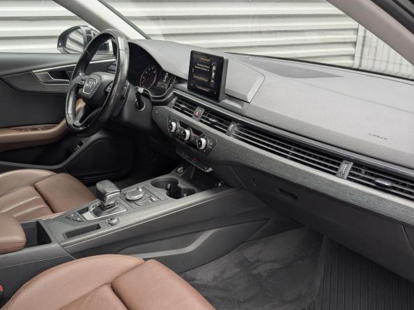 Audi A4 V (B9) с пробегом 2017 года, цена 1 850 000 рублей, 180906 км, седан, Автокод Объявления