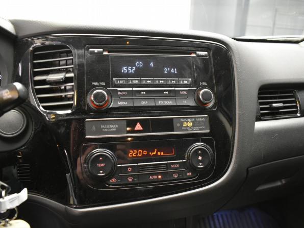 Mitsubishi Outlander III Рестайлинг 3 с пробегом 2019 года, цена 2 240 000 рублей, 128056 км, внедорожник, Автокод Объявления