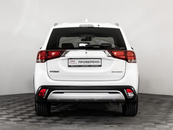 Mitsubishi Outlander III Рестайлинг 3 с пробегом 2020 года, цена 1 999 000 рублей, 158435 км, внедорожник, Автокод Объявления
