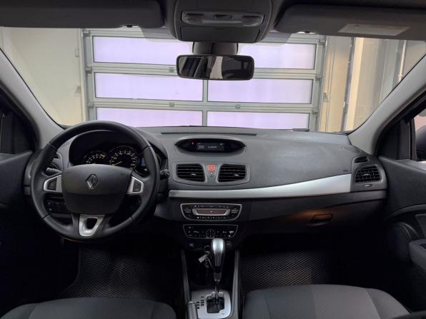 Renault Megane III с пробегом 2010 года, цена 795 000 рублей, 166909 км, хэтчбек, Автокод Объявления