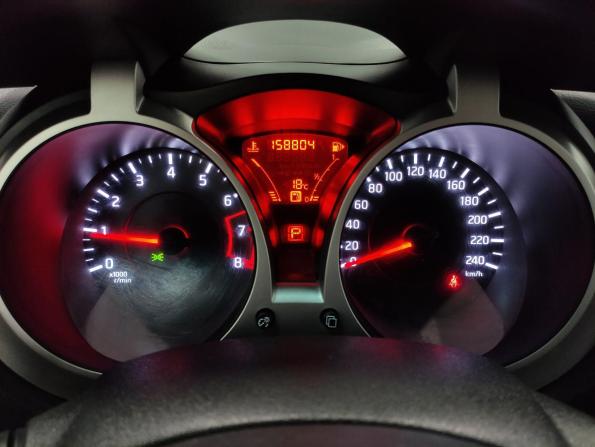 Nissan Juke I с пробегом 2012 года, цена 939 000 рублей, 158803 км, внедорожник, Автокод Объявления