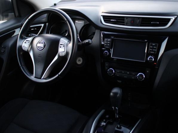 Nissan Qashqai II с пробегом 2017 года, цена 1 329 000 рублей, 93534 км, внедорожник, Автокод Объявления