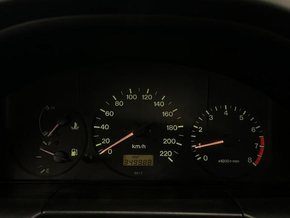 Mazda 323 V (BA) с пробегом 1996 года, цена 179 000 рублей, 349986 км, седан, Автокод Объявления