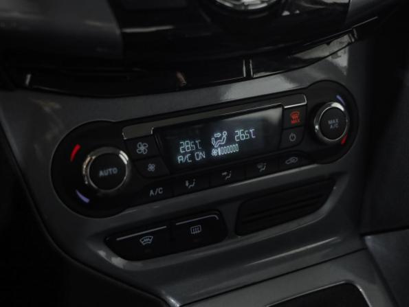 Ford Focus III с пробегом 2013 года, цена 699 000 рублей, 217597 км, хэтчбек, Автокод Объявления