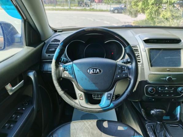 Kia Sorento II Рестайлинг с пробегом 2013 года, цена 1 590 000 рублей, 176503 км, внедорожник, Автокод Объявления