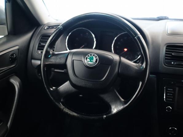 Skoda Yeti I с пробегом 2012 года, цена 420 000 рублей, 196652 км, внедорожник, Автокод Объявления