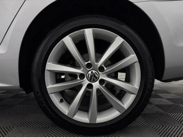 Volkswagen Jetta VI с пробегом 2013 года, цена 955 000 рублей, 154795 км, седан, Автокод Объявления