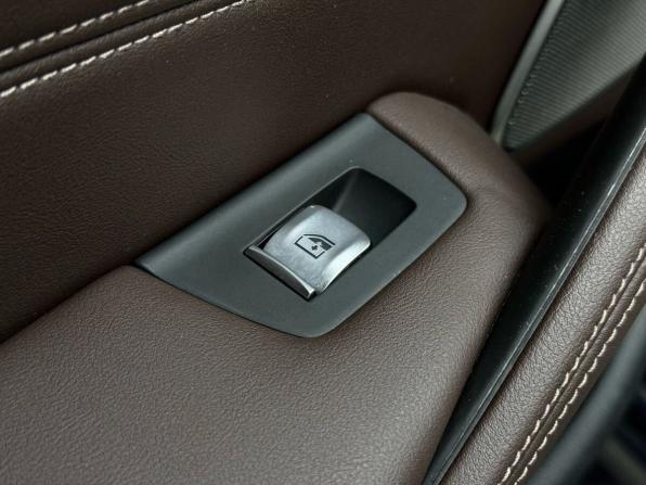 BMW 5 серии VII (G30/G31/G38) Рестайлинг с пробегом 2021 года, цена 5 299 000 рублей, 55500 км, седан, Автокод Объявления