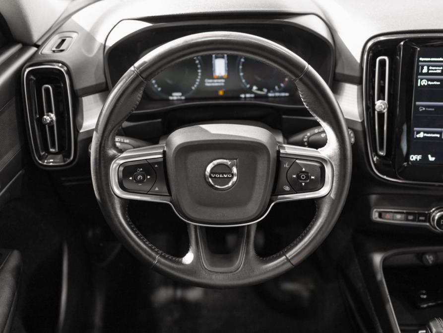 Volvo XC40 I Москва  - изображение 10