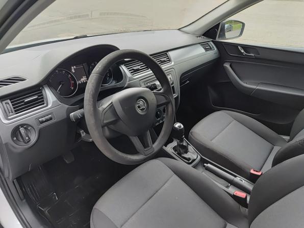 Skoda Rapid I с пробегом 2017 года, цена 1 095 000 рублей, 133022 км, лифтбек, Автокод Объявления