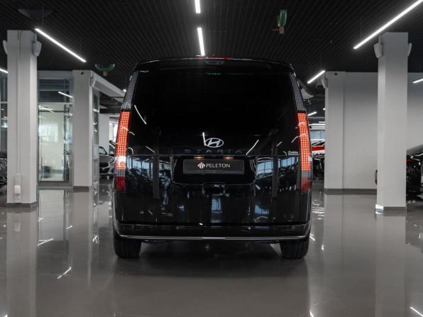 Hyundai Staria I Рестайлинг с пробегом 2026 года, цена 6 900 000 рублей, 3188 км, минивэн, Автокод Объявления