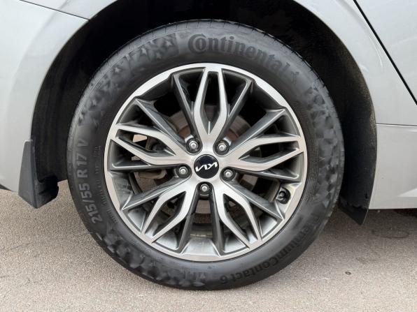Kia K5 III с пробегом 2021 года, цена 2 550 000 рублей, 66738 км, седан, Автокод Объявления